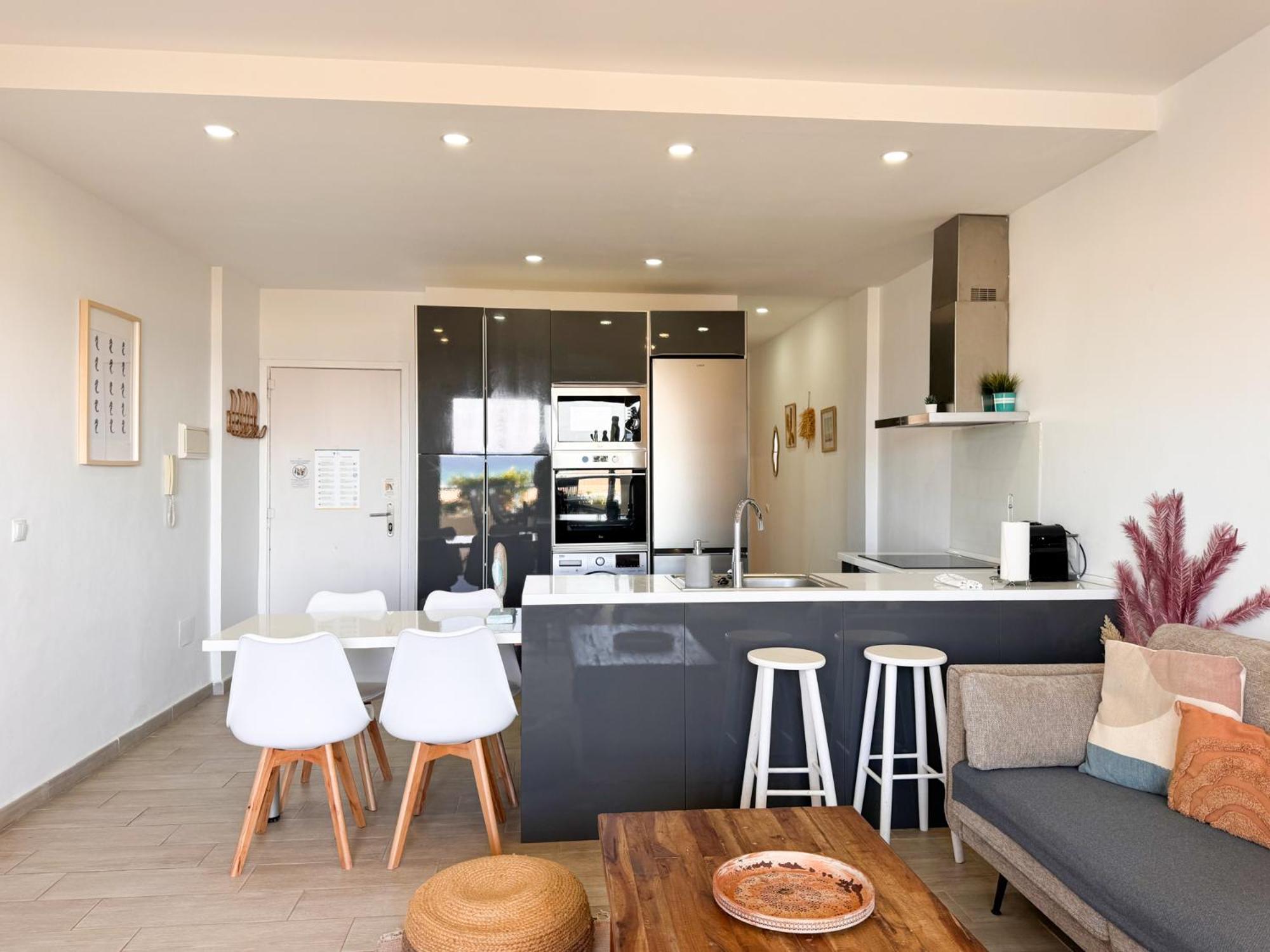 Tarifa Cozy House - Beach Front, Pool, Parking 외부 사진