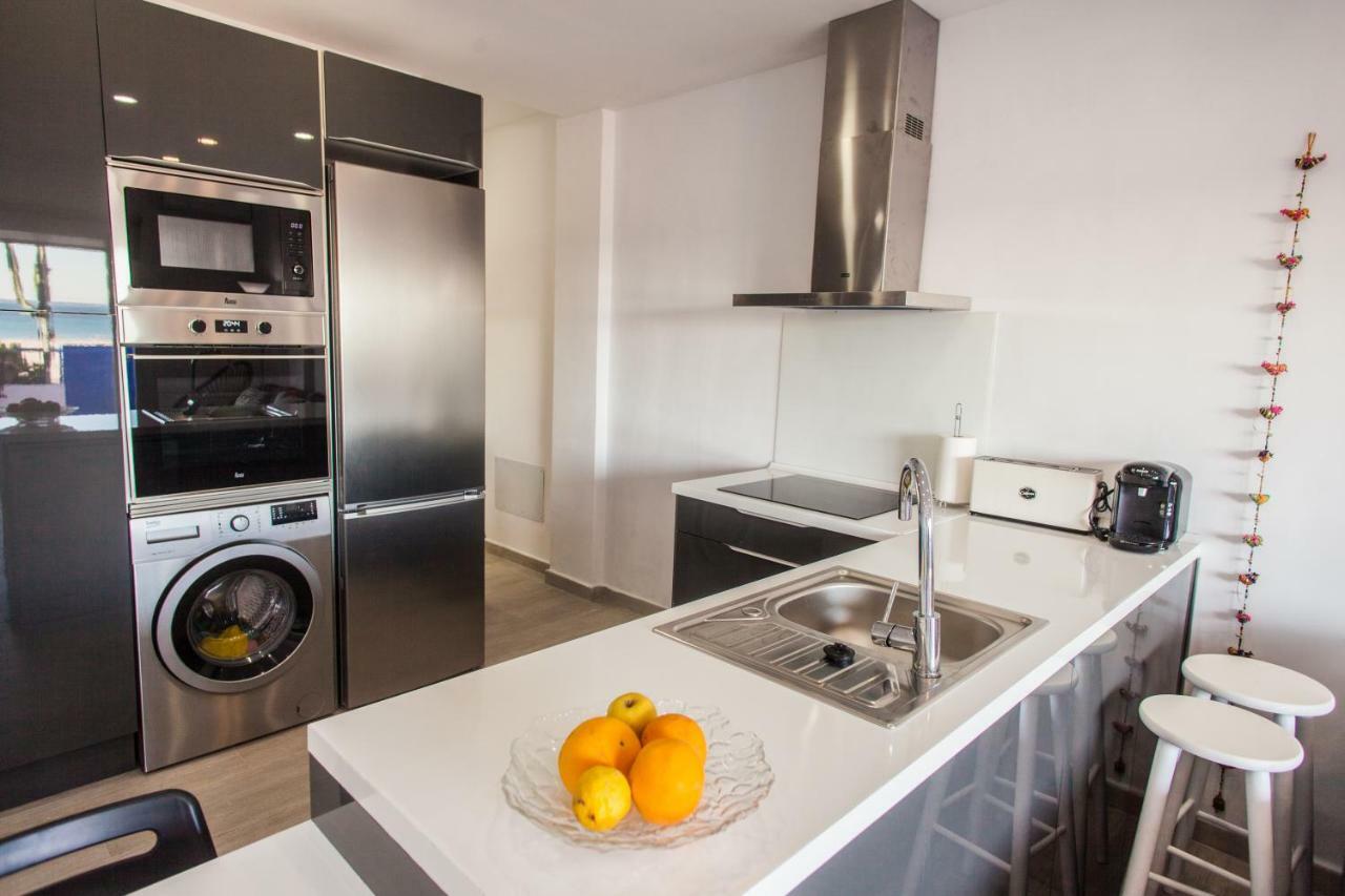 Tarifa Cozy House - Beach Front, Pool, Parking 외부 사진